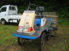 田植え機